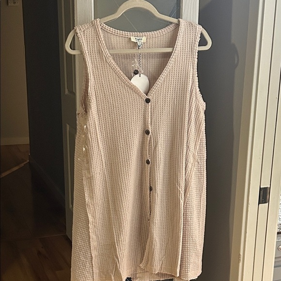 Hayden Blush Sleeveless Cardigan - Picture 1 of 7